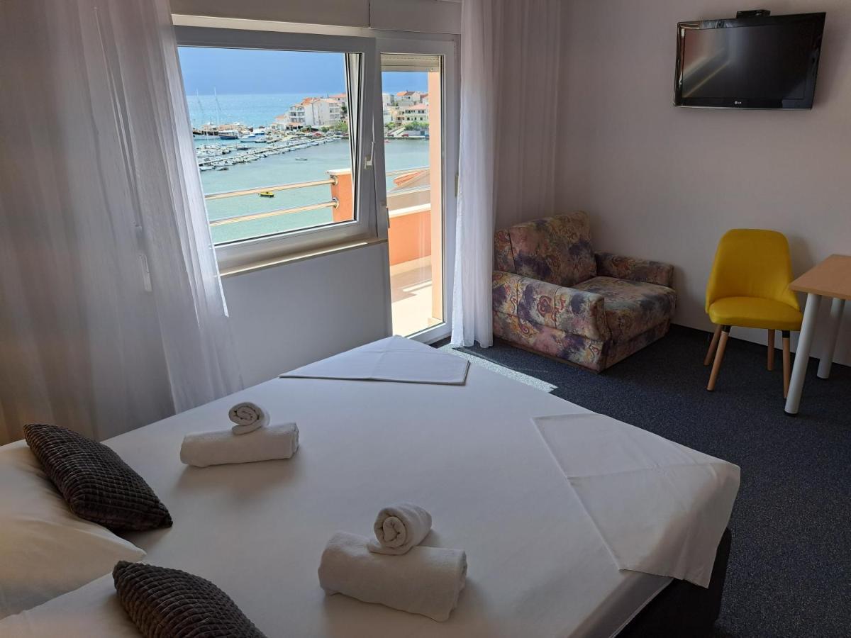 Rooms Zvonimir Стобрек Экстерьер фото